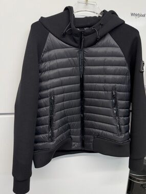 RUDSAK Black Quilted Hooded Hybrid Jacket gently used